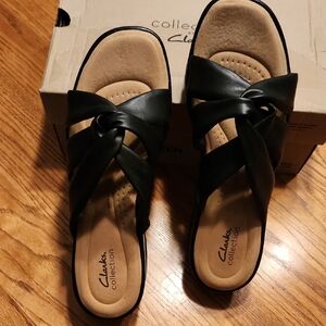 Clarks Black Sandals with Slingback Strap and Bow Detail